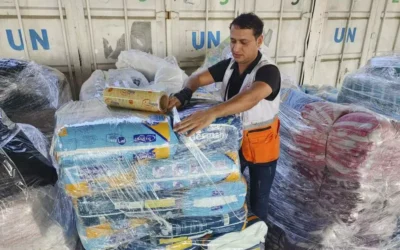 Gaza crisis warning as Israeli aid agency ban condemned
