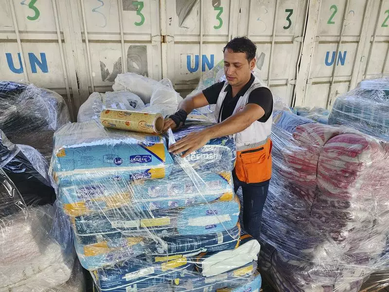 Gaza crisis warning as Israeli aid agency ban condemned