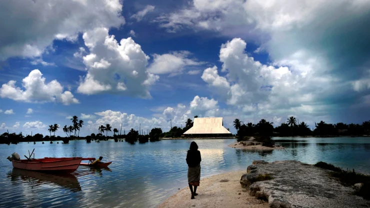 Aid strategy hamstrung by deep cuts, lack of direction, peak groups say